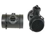BOSCH 0280217504 Original Equipment Mass Air Flow (MAF) Sensor - Compatible with Select Volkswagen Golf, Jetta, Passat